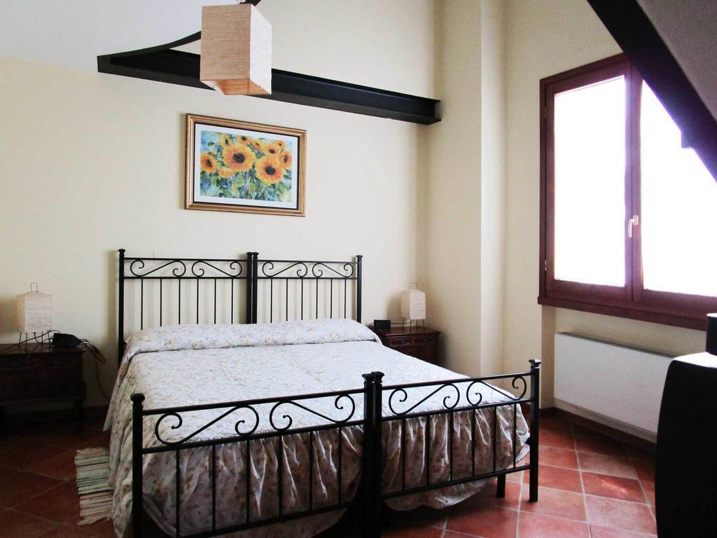 Casale Del Vacanziere Certaldo Habitación foto